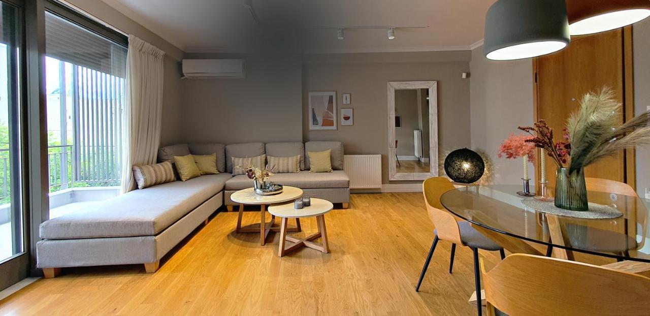 Malamas Apartment Каламата Екстериор снимка