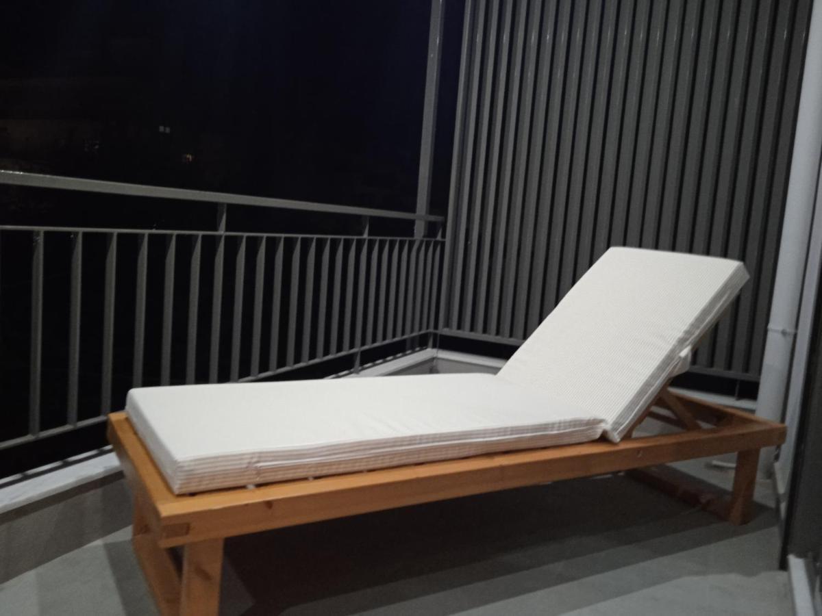 Malamas Apartment Каламата Екстериор снимка